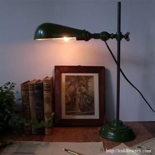 Żͤΰ٤Υ饤ƥ󥰥ġ / Vintage Adjustable Desk Lamp