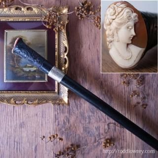 ؿͤФȤȤˤ⤯ȥꥢ /Antique Victorian Walking Stick with Cameo