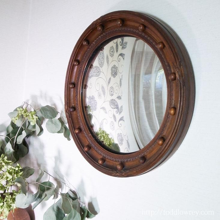 イギリスリージェンシー様式の鏡 優しい木の色に縁取られた凸面鏡 / Antique Victorian Regency