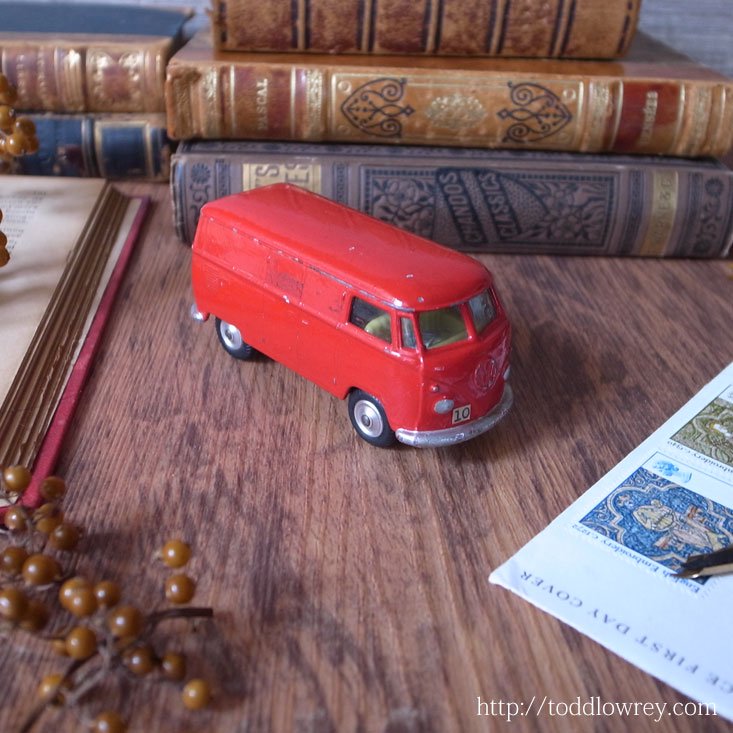 少年の日の想い出といつか来る日の憧れを乗せて / Vintage Miniature Volkswagen Transporter T1 by  CORGI TOYS - Todd Lowrey Antiques