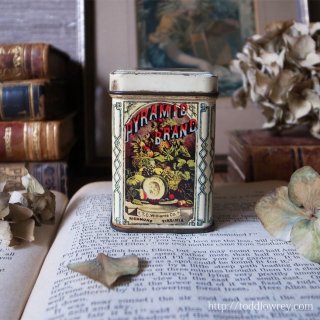 紫煙と果物と英国と / Vintage Tabacco Tin by T.C.WILLIAMS Co.