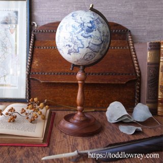 貴方のお部屋に丸い夜空をひとつ / Vintage Astronomical Globe