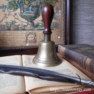 򤷤餻Ѥ򤷤餻ʾƻ/ Antique Hand Bell with Wood Handle