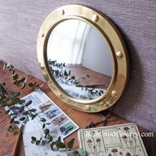 饷ǥˡζ / Vintage Brass Edged Convex Mirror