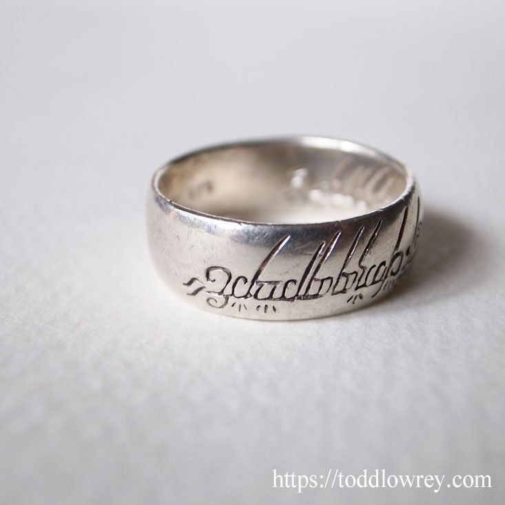 世界を支配する一つの指輪 / Vintage Silver Ring 