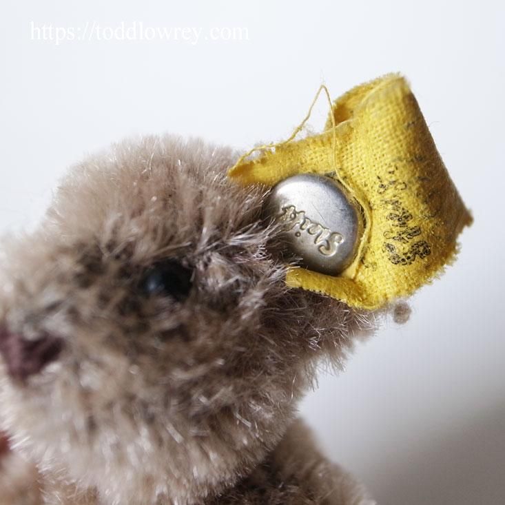 半世紀前のドイツから来たベア / Vintage Steiff Baby Teddy 半世紀前のドイツから来たベア / Vintage Steiff Baby Teddy
