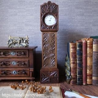 ʤΤäݤθŻ / Antique Carved Mahogany Grandfather Clock Design Pocket Watch Stand