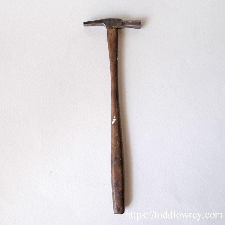 ハンマー持てばすべて釘 Antique Small Hammer Todd Lowrey Antiques