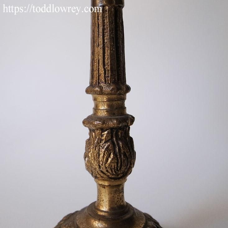 可憐な灯をいつも傍らに Antique Brass Table Lamp With Glass Shade Todd Lowrey Antiques