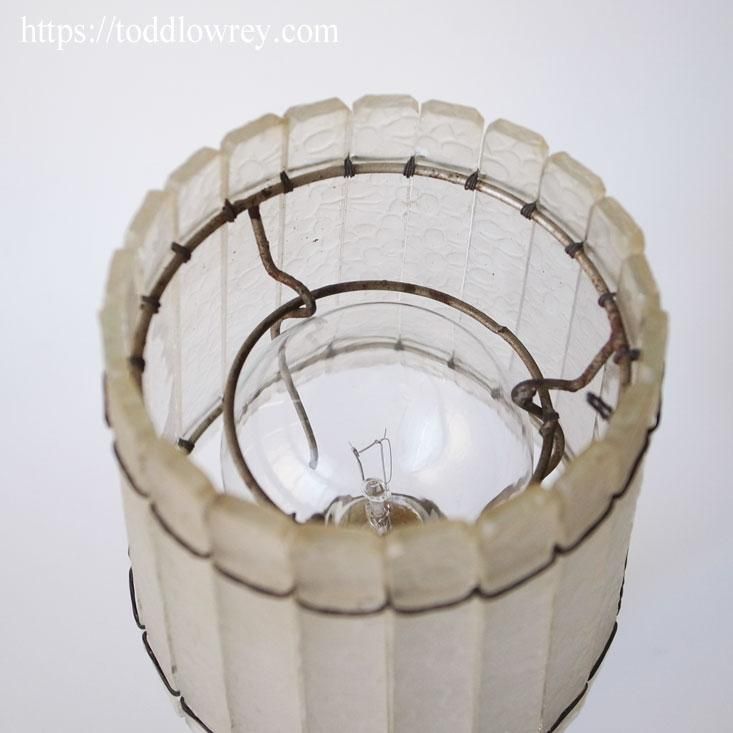 可憐な灯をいつも傍らに Antique Brass Table Lamp With Glass Shade Todd Lowrey Antiques