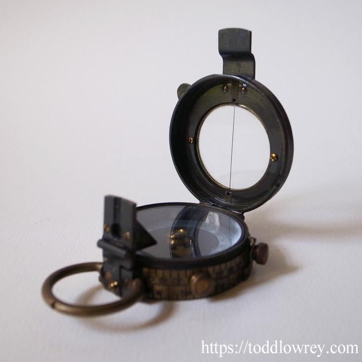 イギリス・セルロイド製　アンティークコンパス Amazon.co.jp: アンティーク Dollond ロンドン 真鍮コンパス