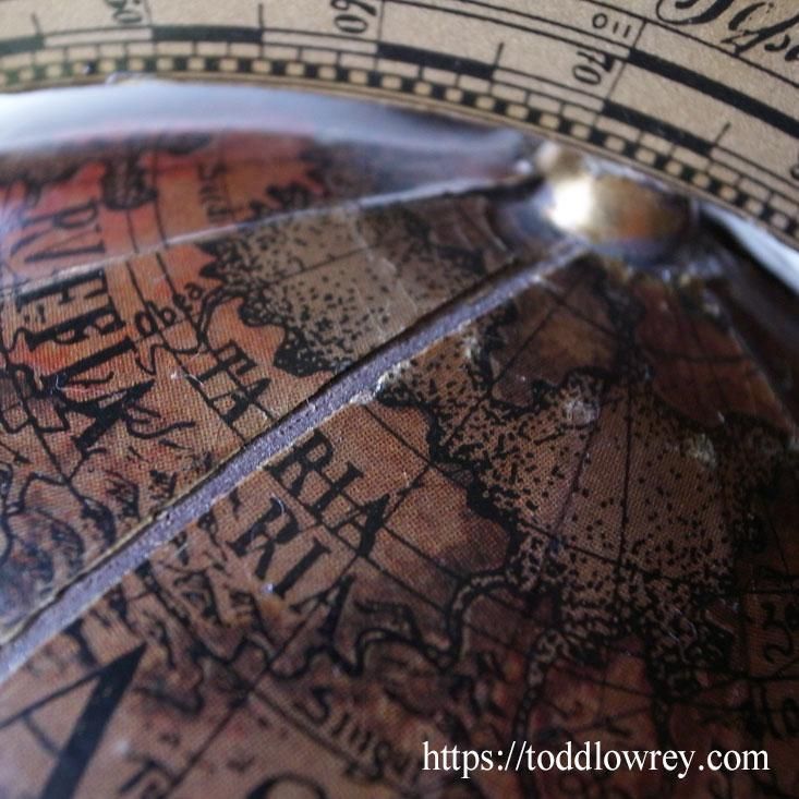 セピア色の黄道十二宮/Vintage Italian Zodiac Globe on Stand