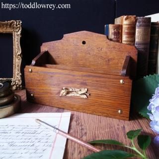 希少アンティーク　手の入った箱 Letter Rack Boxes - Todd Lowrey Antiques