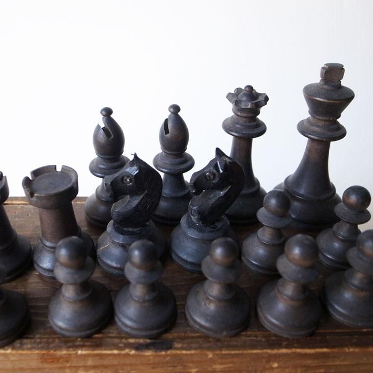 人生の側の責任 Antique Stanton Style Chessmen With Box Todd Lowrey Antiques 人生の側の責任 Antique Stanton Style Chessmen With Box Todd Lowrey Antiques