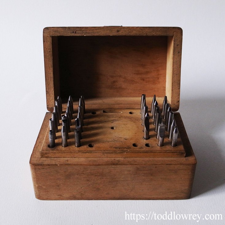 小宇宙に挑む時計職人のツール / Antique German Watchmaker Staking Tool Set - Todd Lowrey  Antiques