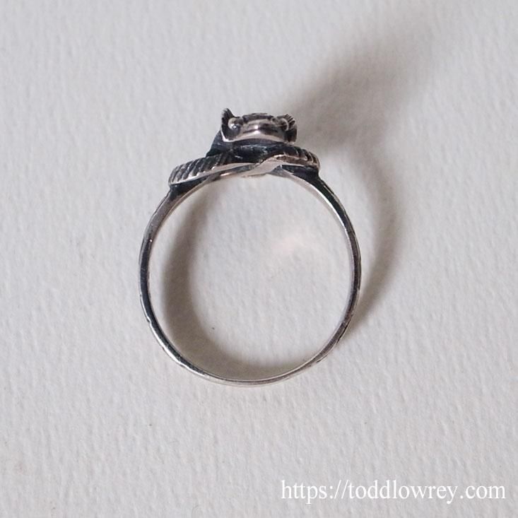 神秘的な知の象徴 / Vintage Silver Snake Ring - Todd Lowrey