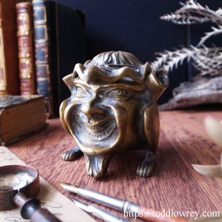 ƥ˸ / Antique Brass Grotesque Inkwell Dip Pen Stand 