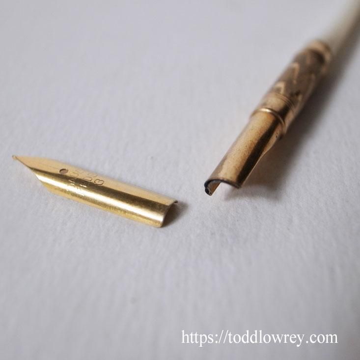 美品 CHAUMET ショーメ 万年筆 筆記具 ペン先 18K 白蝶貝 ネイビー 美品 CHAUMET ショーメ 万年筆 筆記具 ペン先 18K 白蝶貝 ネイビー