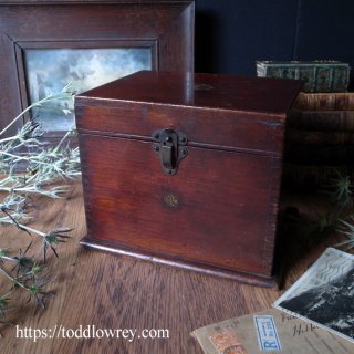 英国の放送黎明期と共に / Antique Wooden Box for the Crystal Radio