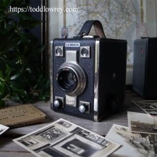 ʥʥᥫ˥åǽ / Vintage Box Camera Gevabox 6x9 by Gevaert