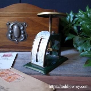 ߥ˥ޥǤޯʴƯ / Antique Crescent Postal Scale