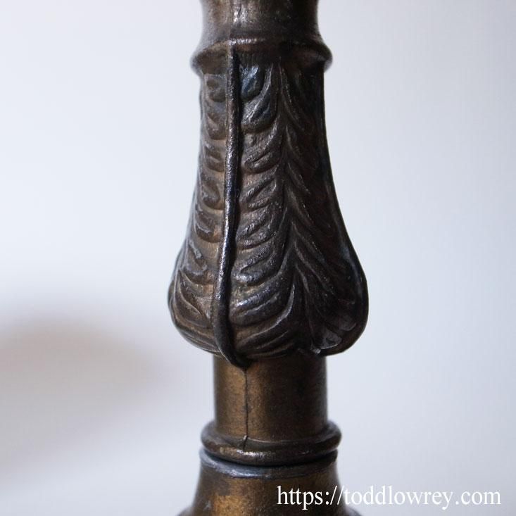 豊かで細かな装飾をもつ小さな灯 / Antique Louis XV Style 豊かで細かな装飾をもつ小さな灯 / Antique Louis XV Style