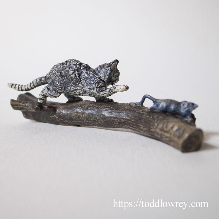 アンティークヴィエナブロンズ カワウソ アンティークヴィエナブロンズ