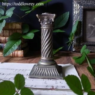 ͥ饷Ѥ / Antique Victorian Candle Stand