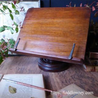 エドワーディアンの書見台はいかが / Antique Edwardian Mahogany Book Stand