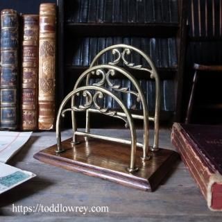 ɥǥι򰦤Ǥ / Antique Edwardian Letter Rack