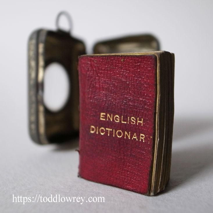 世界で最も小さな英語辞典 / Antique Miniature English 世界で最も小さな英語辞典 / Antique Miniature English