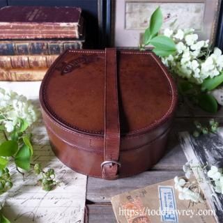  ϡɥܥɤϤ/ Antique Leather Collar Box