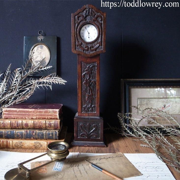 小さなのっぽの古時計 / Antique Carved Grandfather Clock Design