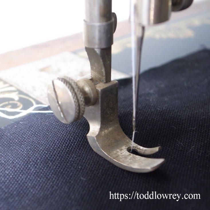 アンティーク　ハンドペイント　トラクター 耽美なソーイングマシンを堪能する / Antique Hand Crank