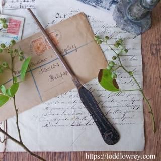 °ĮСߥ󥬥ʤǤϤ1 / Antique Bronze Letter Opener by Charles Clifford & Son