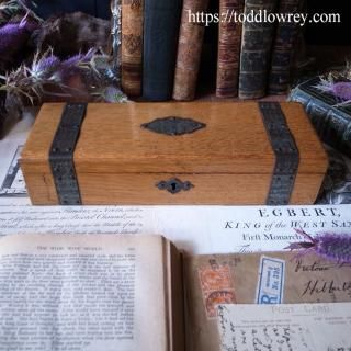 ޤ񤦥Ȣ / Antique Oak Globe Box