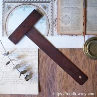 ʿҤ / Antique Mahogany Drafting T Square