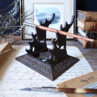 ʥɮǤʤФʤʤͳ /Antique Cast Iron Pen Stand