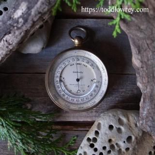 方位磁針、コンパス、バロメーター/ Compass and Barometer 方位磁針、コンパス、バロメーター/ Compass and Barometer