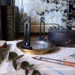 ϤεϿε/ Antique Surveyors Compass with Felt-lined Case
