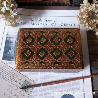 եĥο͵/ Vintage Giltwood Florentine Box by Renzo Carli