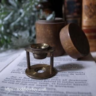 200ǯΥХȥ/ Antique Small Desk Magnifying Glass with Case