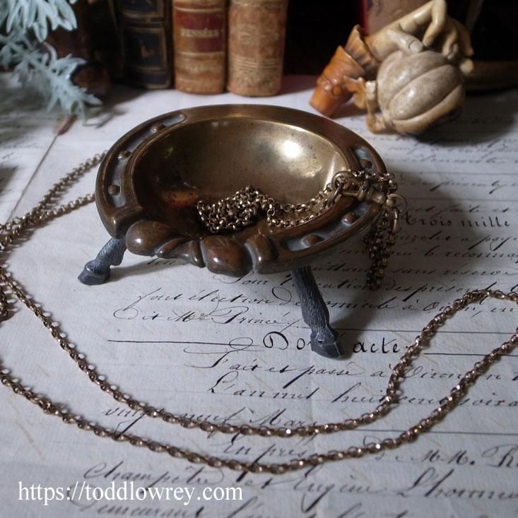 純鉄製 ハンドメイドアンティークホース Amazon.co.jp: ロッキングホース 馬 置物 オブジェ 小物