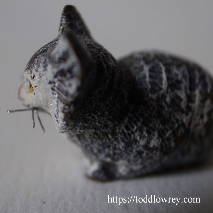 受け継ぐ美と芸術、そして猫/ Vintage Cold Painted Vienna