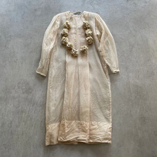 TOWAVASE Alette dress beige（2022AW）
