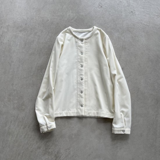 <img class='new_mark_img1' src='https://img.shop-pro.jp/img/new/icons13.gif' style='border:none;display:inline;margin:0px;padding:0px;width:auto;' />humoresque  plain jacket ivory (2023AW)