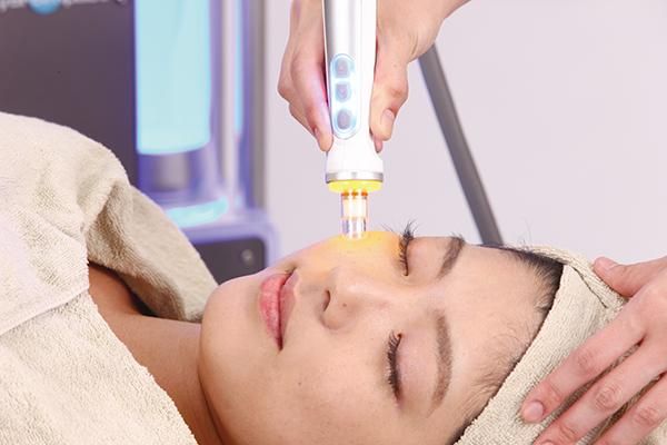 Hydroimpact PLUS（ハイドロインパクトプラス） - エステ美容商