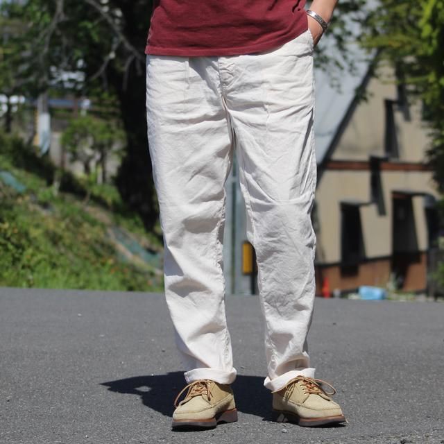 美品 LINEN COTTON TWILL トラウザー リネン パンツ ホワイト MARGARET HOWELL（マーガレットハウエル）の「LINEN COTTON