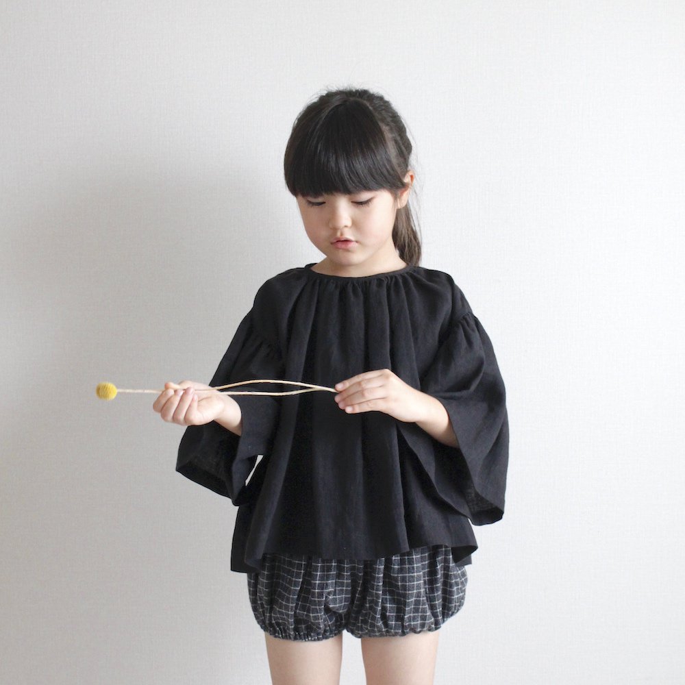 Gather sleeve blouse | ギャザースリーブブラウス | ハンドメイド子供服通販『miit ONLINE SHOP』|  シンプルで可愛い特別な子供服