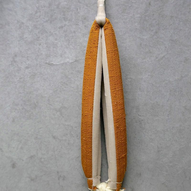 H.P.E.谷由起子 ラオスのシルク 花緒 オレンジ - 月日荘［つきひそう